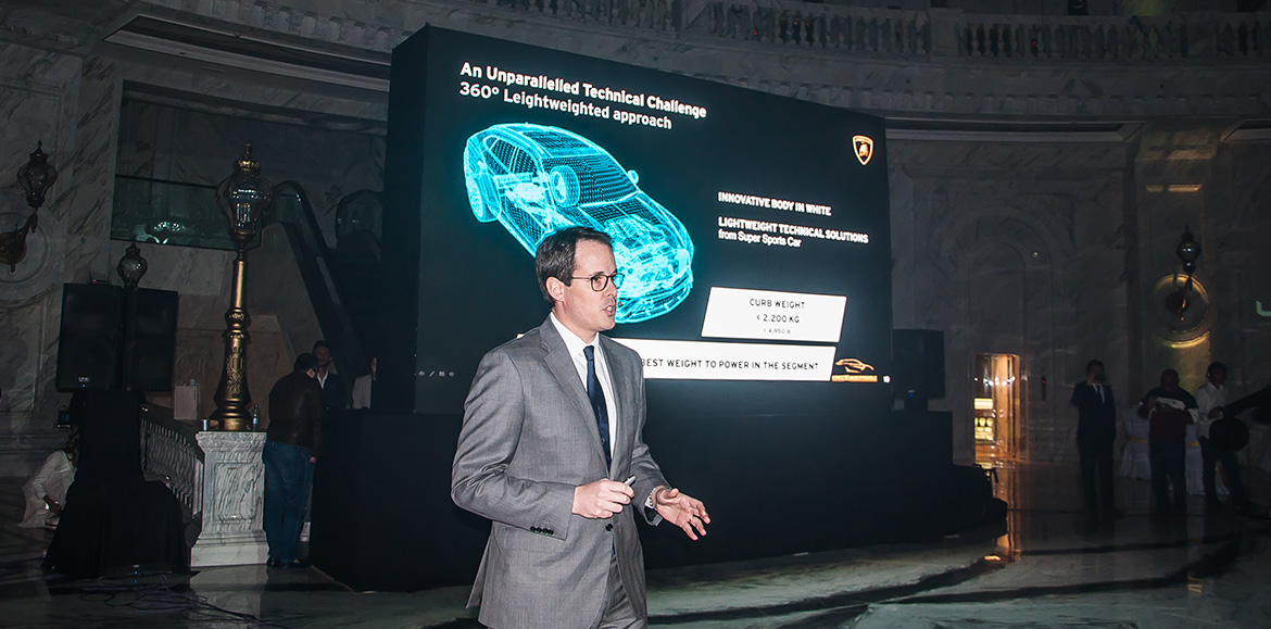 Slider-launching-2018-lamborghini-urus-in-the-middle-east-at-al-hazm-qatar6